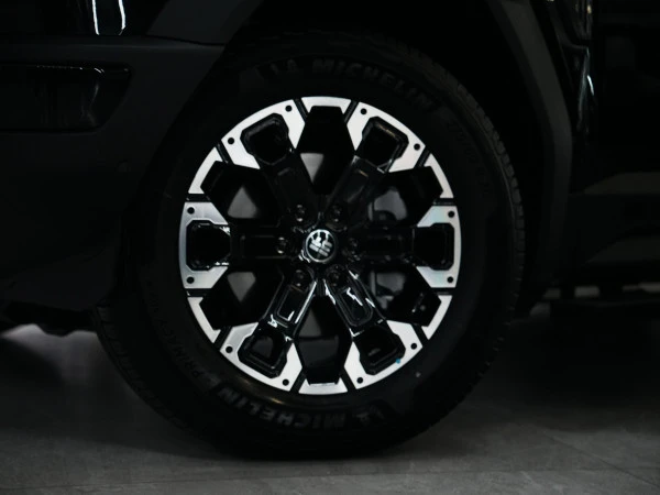 Jetour G700