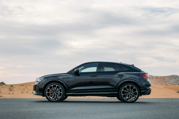 Audi RSQ3