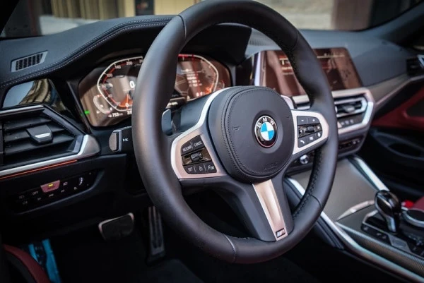 Dark Grey BMW 430i cabrio Photo 7