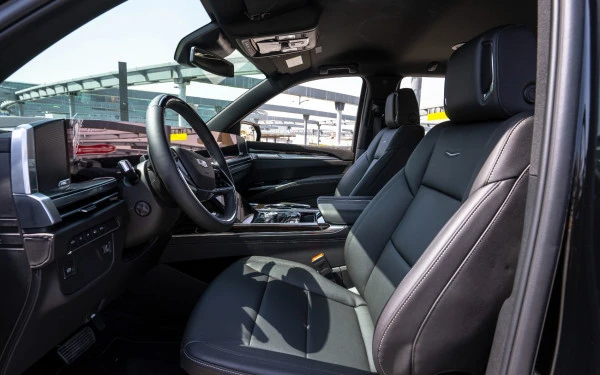 Black Cadillac Escalade Photo 5