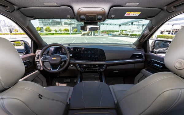 Black Chevrolet Tahoe Photo 13