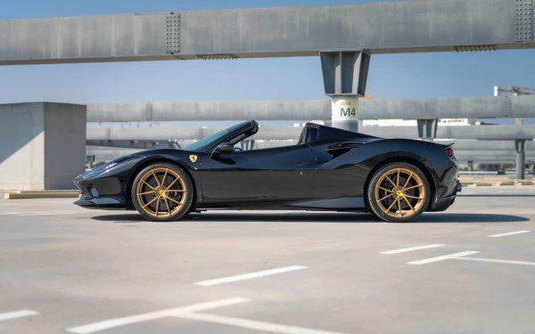 Ferrari F8 Tributo Spider