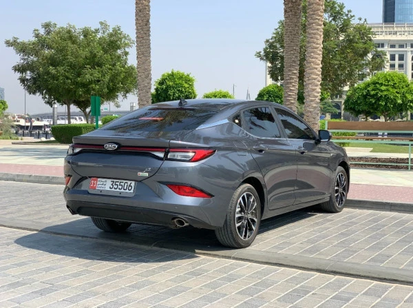 JAC J7