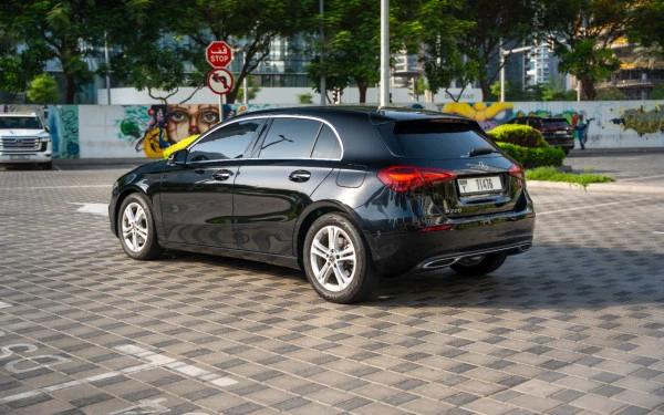 Black Mercedes A220 Photo 5