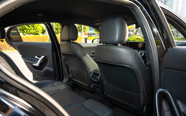 Black Mercedes A220 Photo 8