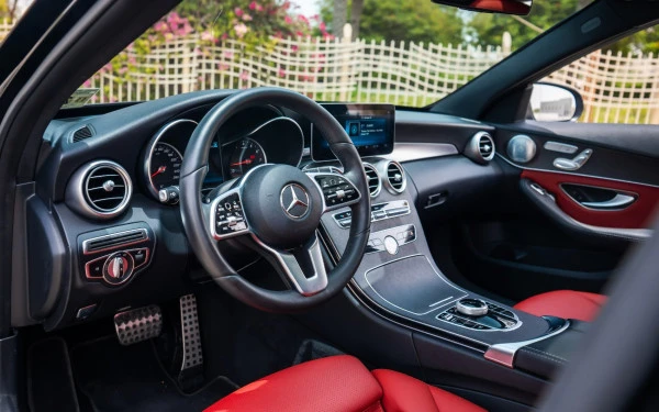 Mercedes C300