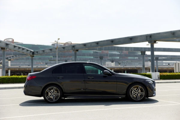 Mercedes C200