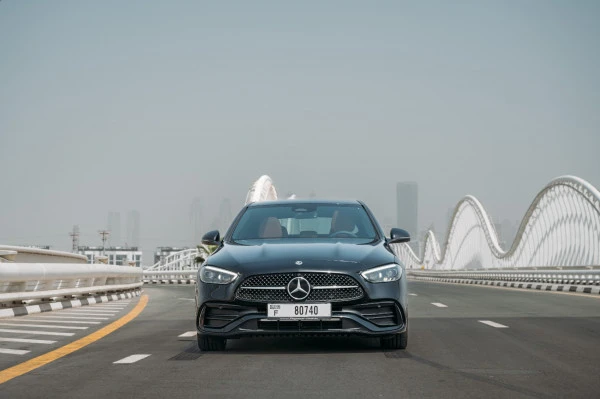 Mercedes C200