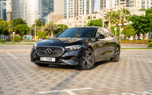 Mercedes E200