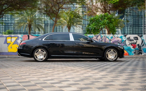 Mercedes Maybach S580