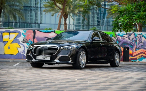 Black Mercedes Maybach S580 Photo 6