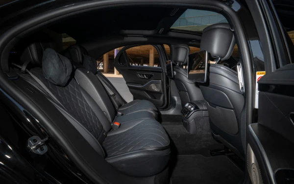 Black Mercedes S450 Maybach Kit Photo 10