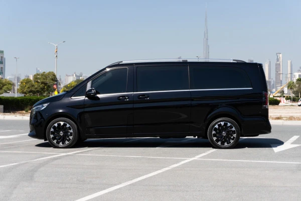 Mercedes V300 Avantgarde Extra Long
