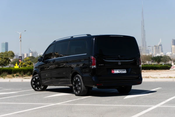 Mercedes V300 Avantgarde Extra Long