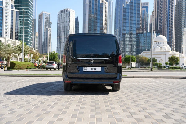 Mercedes V300 Avantgarde Extra Long