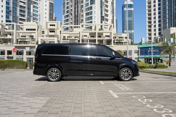 Mercedes V300 Avantgarde Extra Long