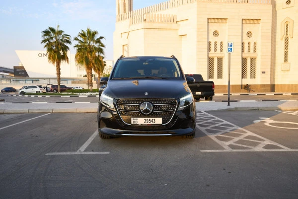 Mercedes V300 Avantgarde Extra Long