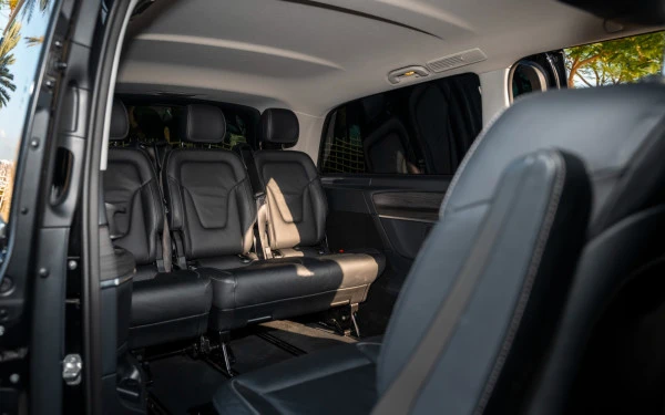 Mercedes V300 Avantgarde Extra Long