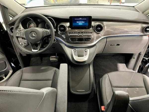 Mercedes V250