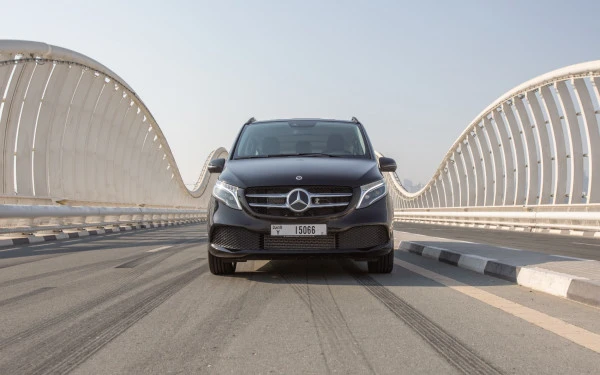 Mercedes V250
