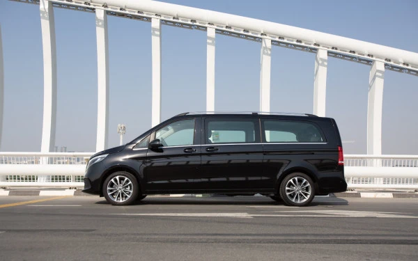 Mercedes V250