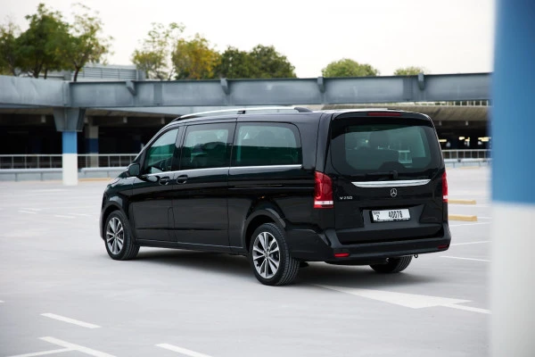 Mercedes V250