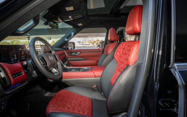 Black Nissan Patrol Platinum LE PLATI Photo 16
