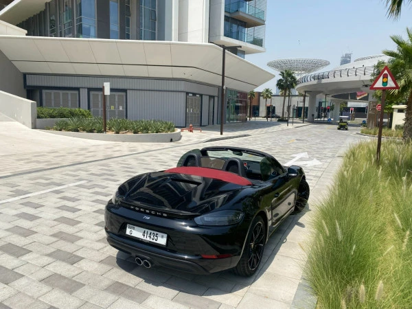 Porsche Boxster 718