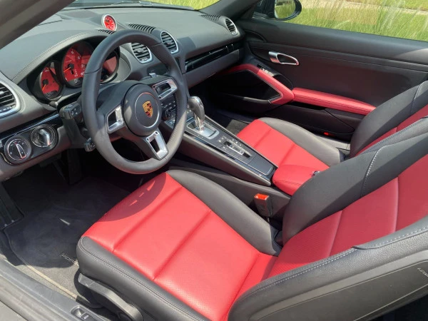Porsche Boxster 718