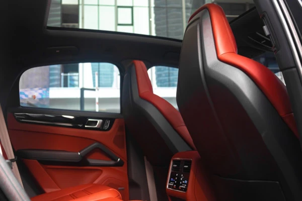 Porsche Cayenne coupe S