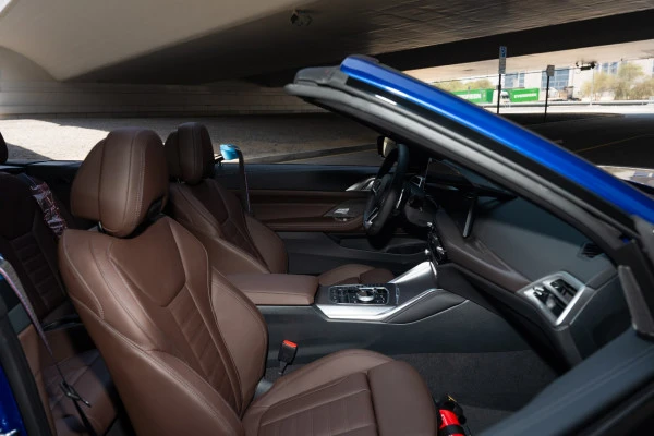 Blue BMW 430i cabrio Photo 8