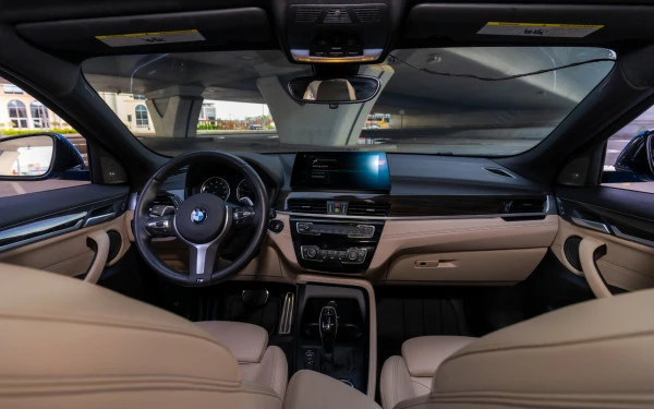 Blue BMW X2 Photo 12