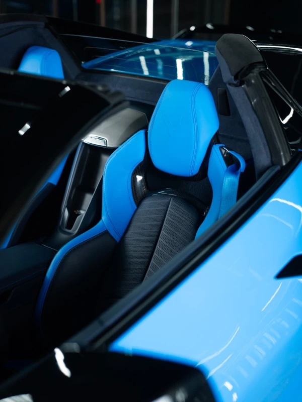 Blue Chevrolet Corvette C8 STINGRAY 3LT Photo 7
