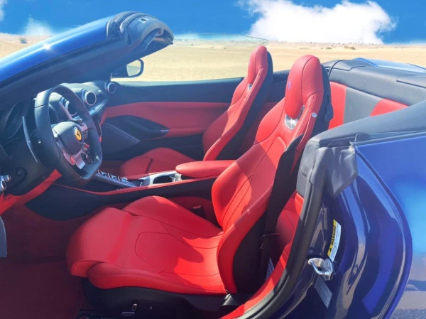 Blue Ferrari Portofino Rosso Photo 5
