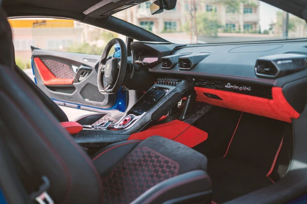 Lamborghini Evo Spyder