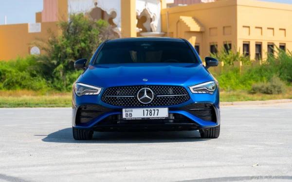 Mercedes CLA200