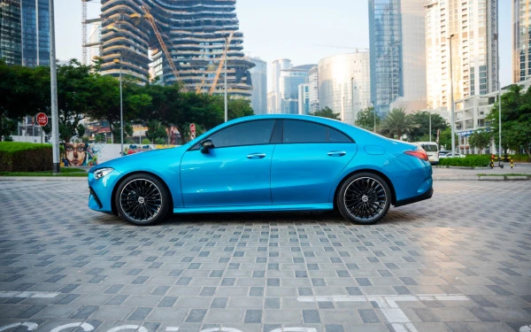 Mercedes CLA200