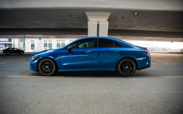 Mercedes CLA200