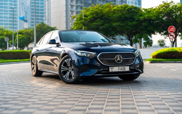 Mercedes E200