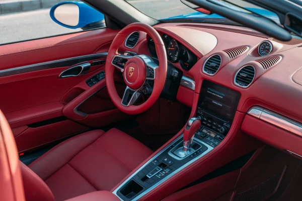 Porsche Boxster 718 Style Edition