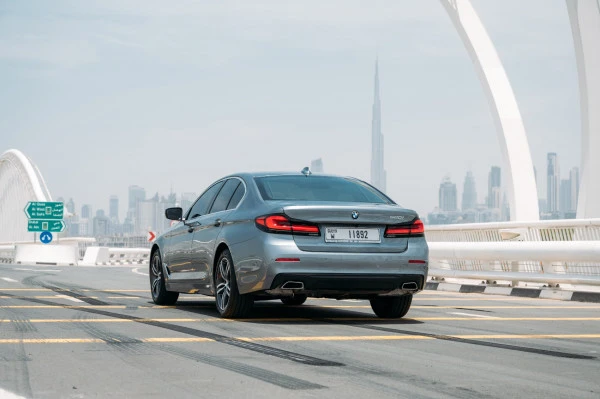 BMW 520i