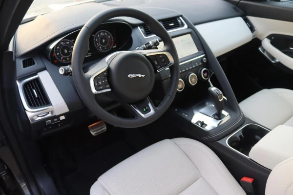 Jaguar E-Pace