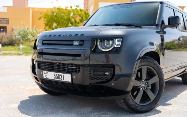 Dark Grey Range Rover Defender Photo 8