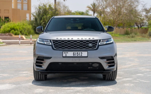 Dark Grey Range Rover Velar Photo 6