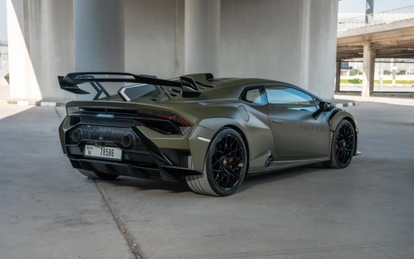 Lamborghini Huracan STO