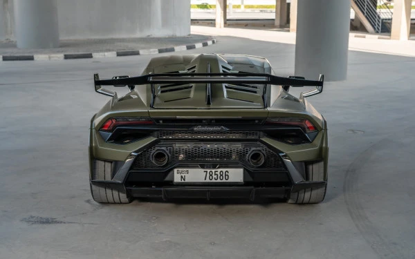 Lamborghini Huracan STO