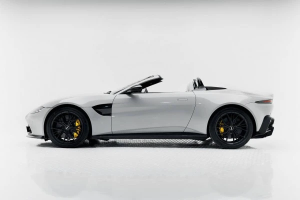 Aston Martin Vantage