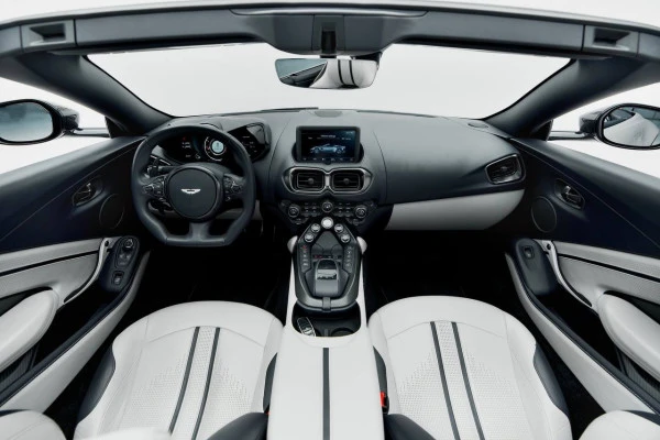 Grey Aston Martin Vantage Photo 7
