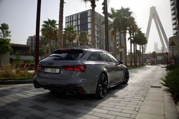 Audi RS6