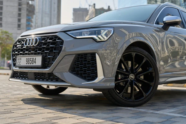 Grey Audi RSQ3 Photo 11